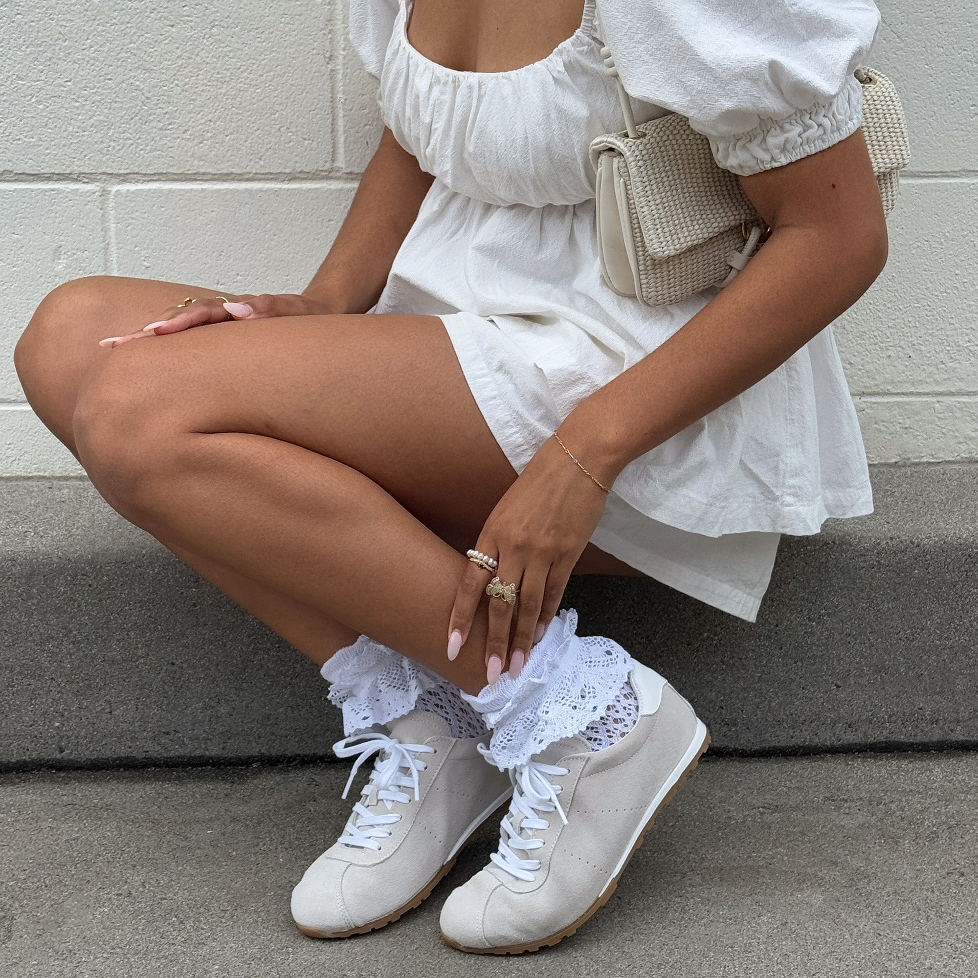 WHIMSY LACE ANKLET SOCKS WHITE - Image 6