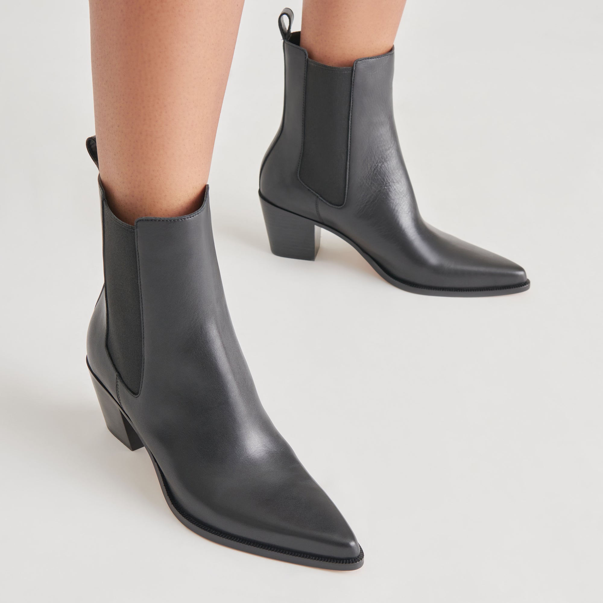 SHADIE H2O WIDE BOOTIES BLACK LEATHER - Image 4