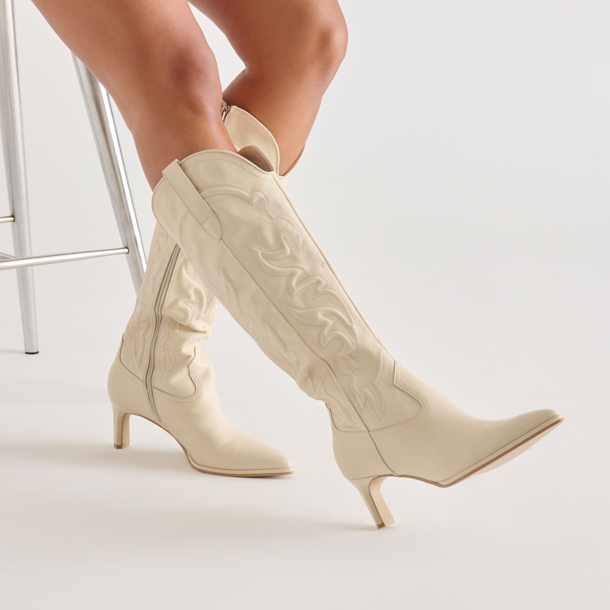 ALISA BOOTS CREME LEATHER - Image 4