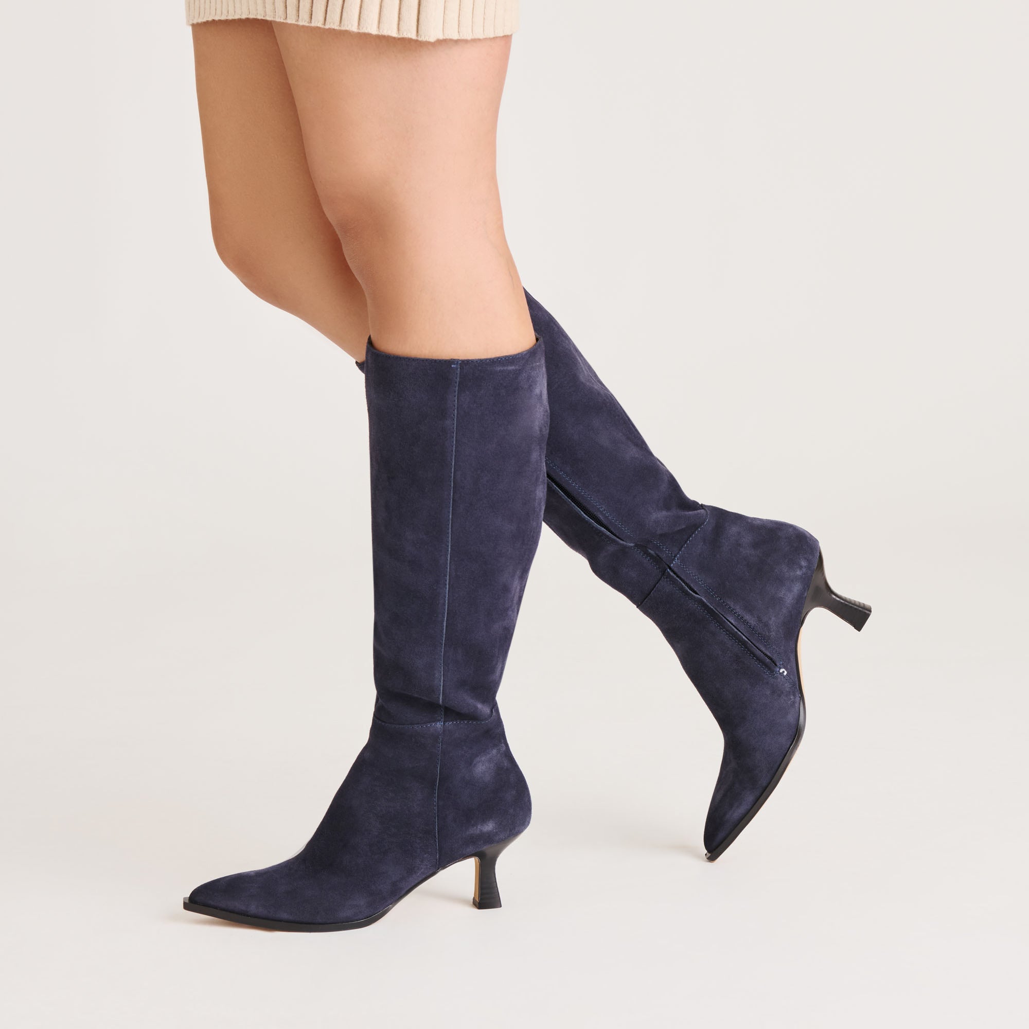 AUGGIE BOOTS NAVY SUEDE - Image 2