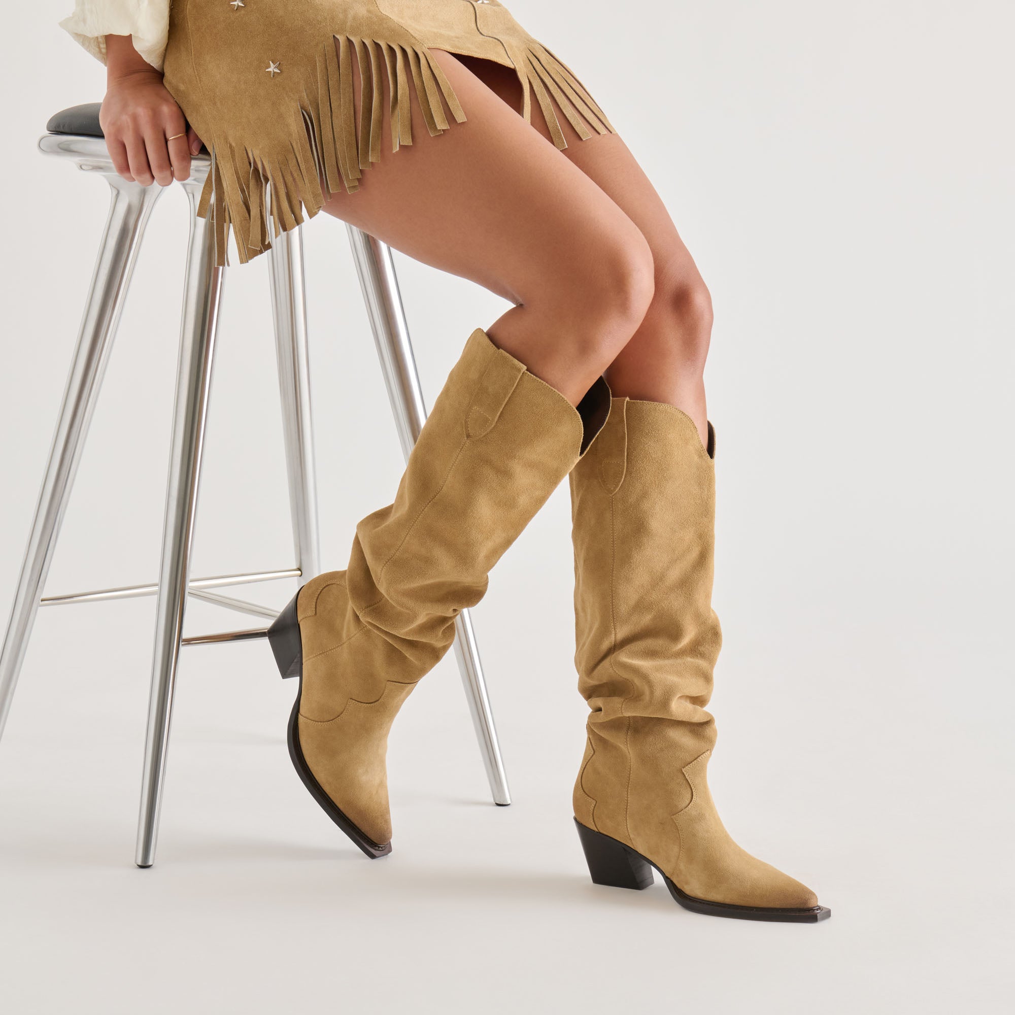 BUCKLY BOOTS CAMEL SUEDE - Image 4
