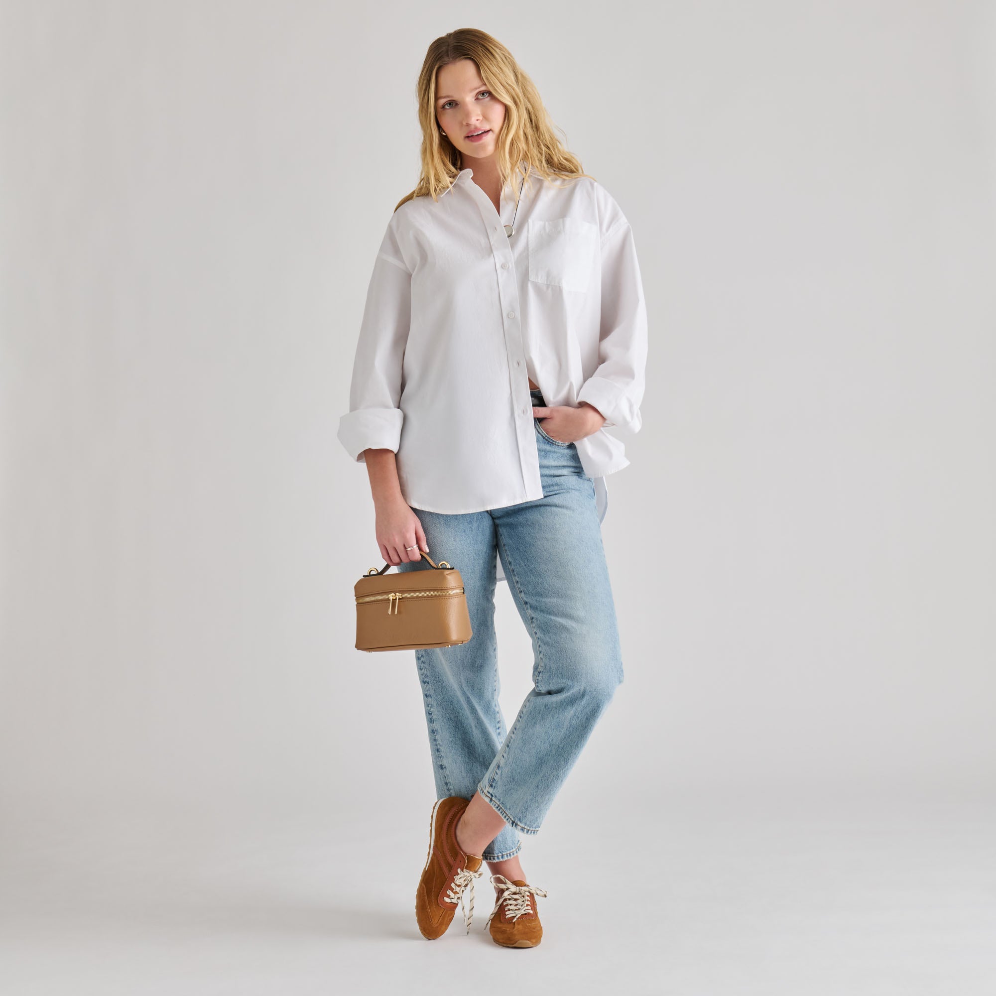 LEONY CROSSBODY TAN LEATHER - Image 9