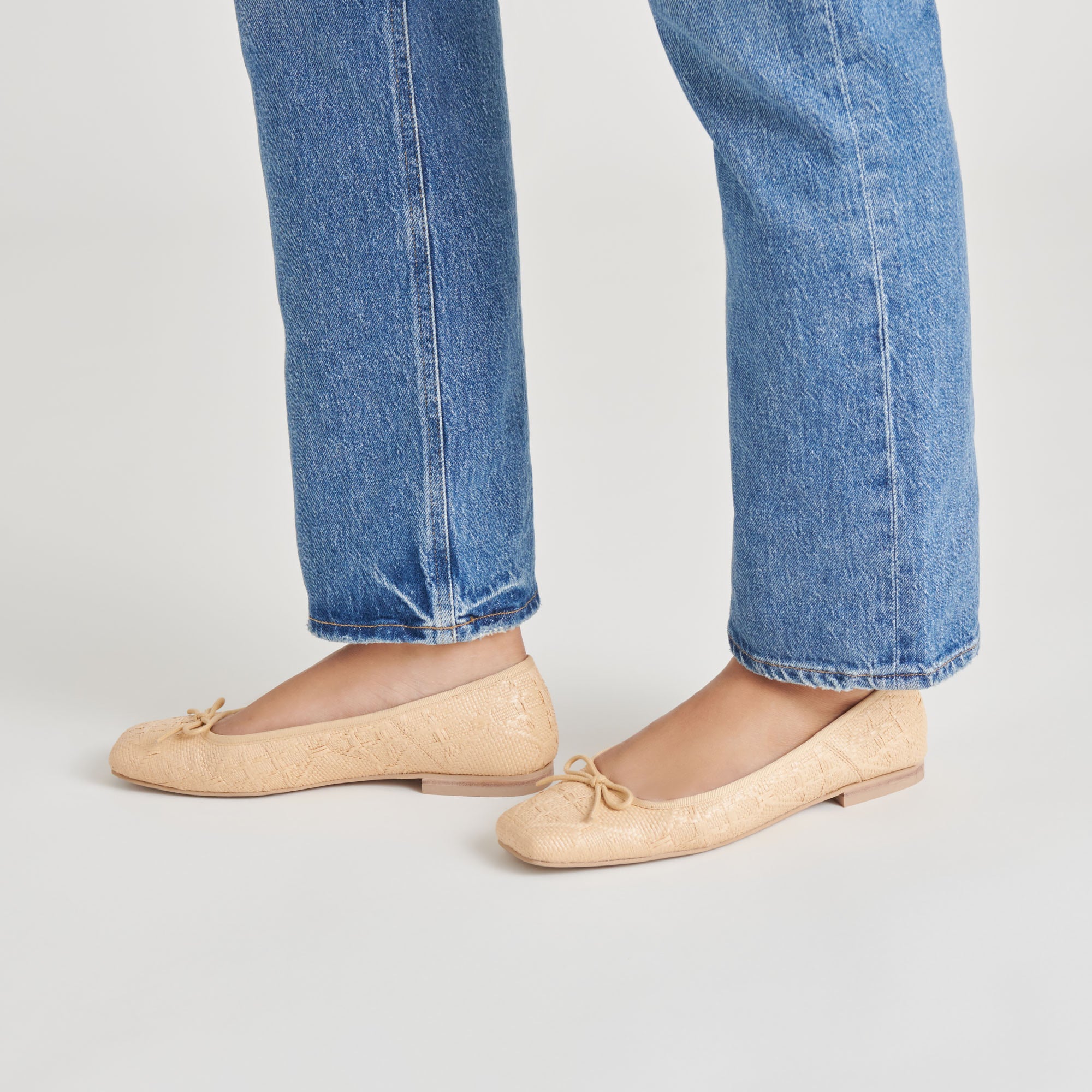 ANISA BALLET FLATS LT NATURAL WOVEN RAFFIA - Image 4