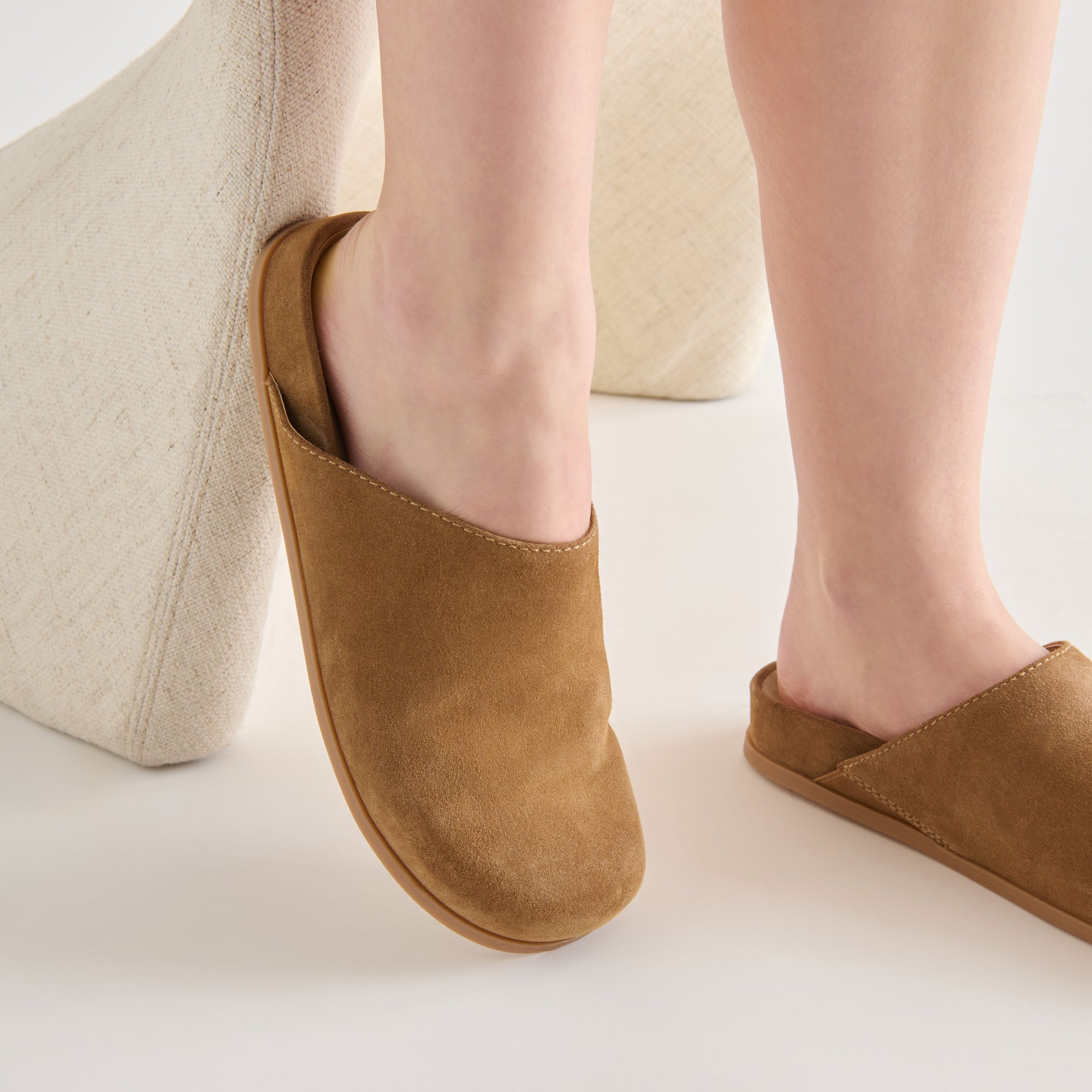 JONEY FLATS LT BROWN SUEDE - Image 2