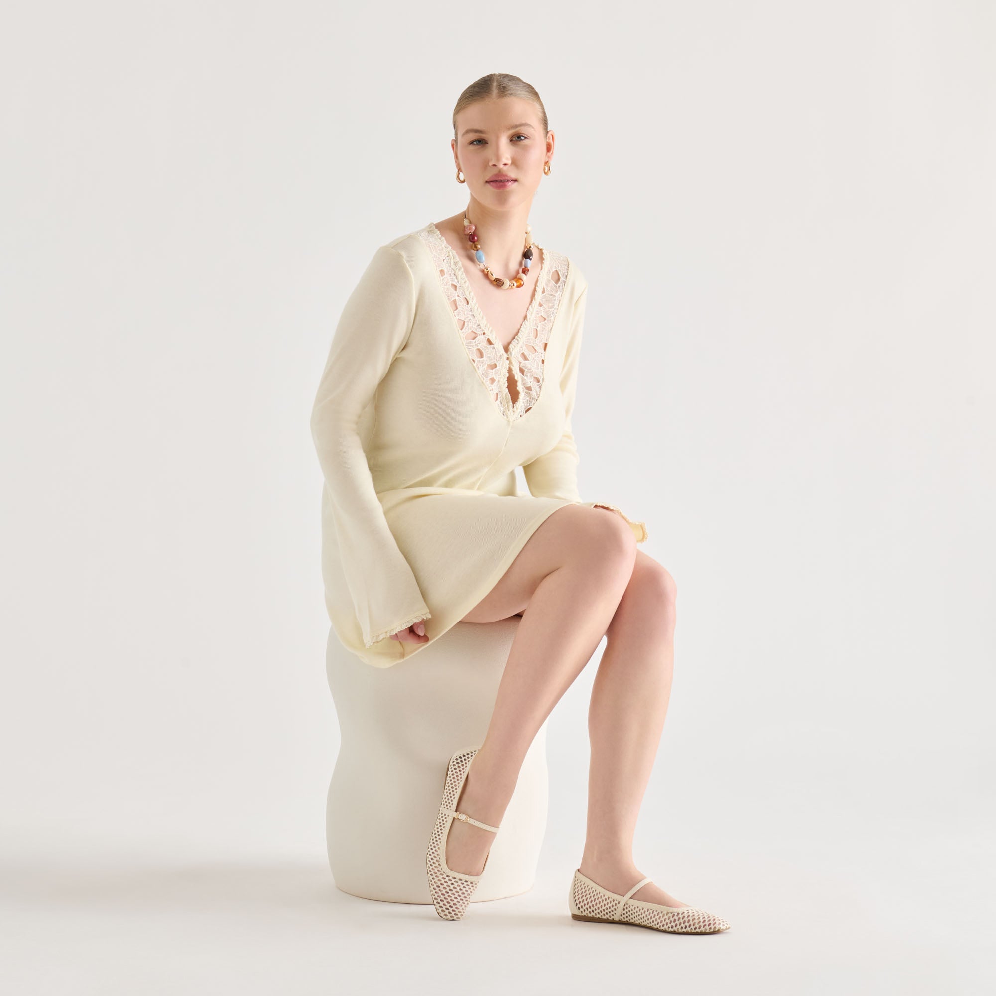 REYES BALLET FLATS WHITE WOVEN RAFFIA - Image 2