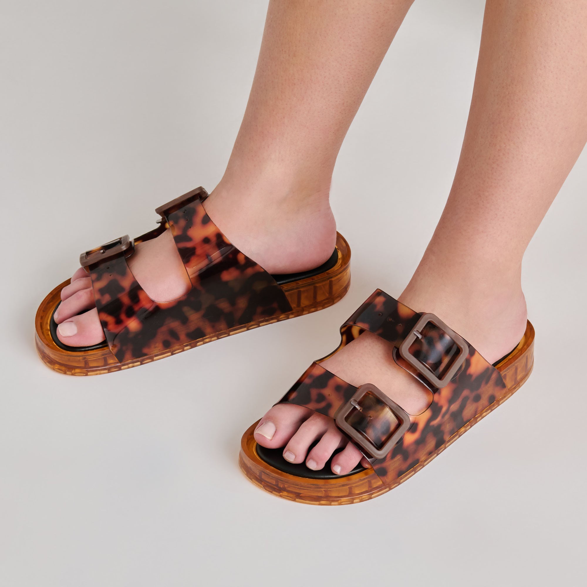 JULIO SANDALS TORTOISE VINYL - Image 6