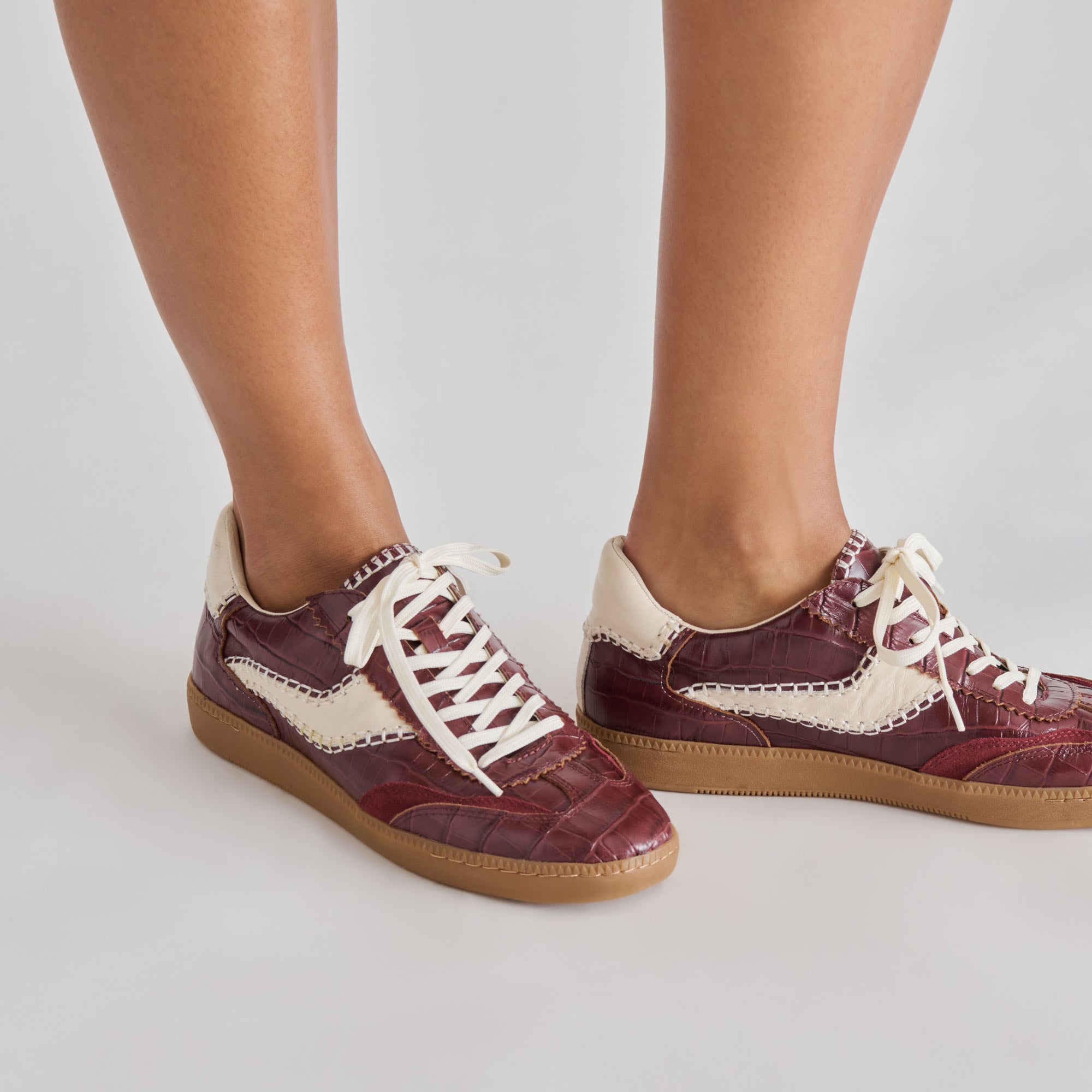 NOTICE STITCH SNEAKERS OXBLOOD CROCO EMBOSSED LEATHER - Image 5