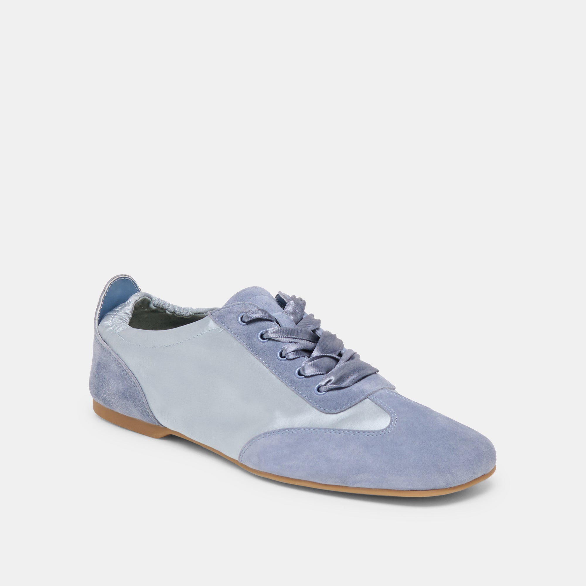 ITZY SNEAKERS PERIWINKLE SATIN - Image 2