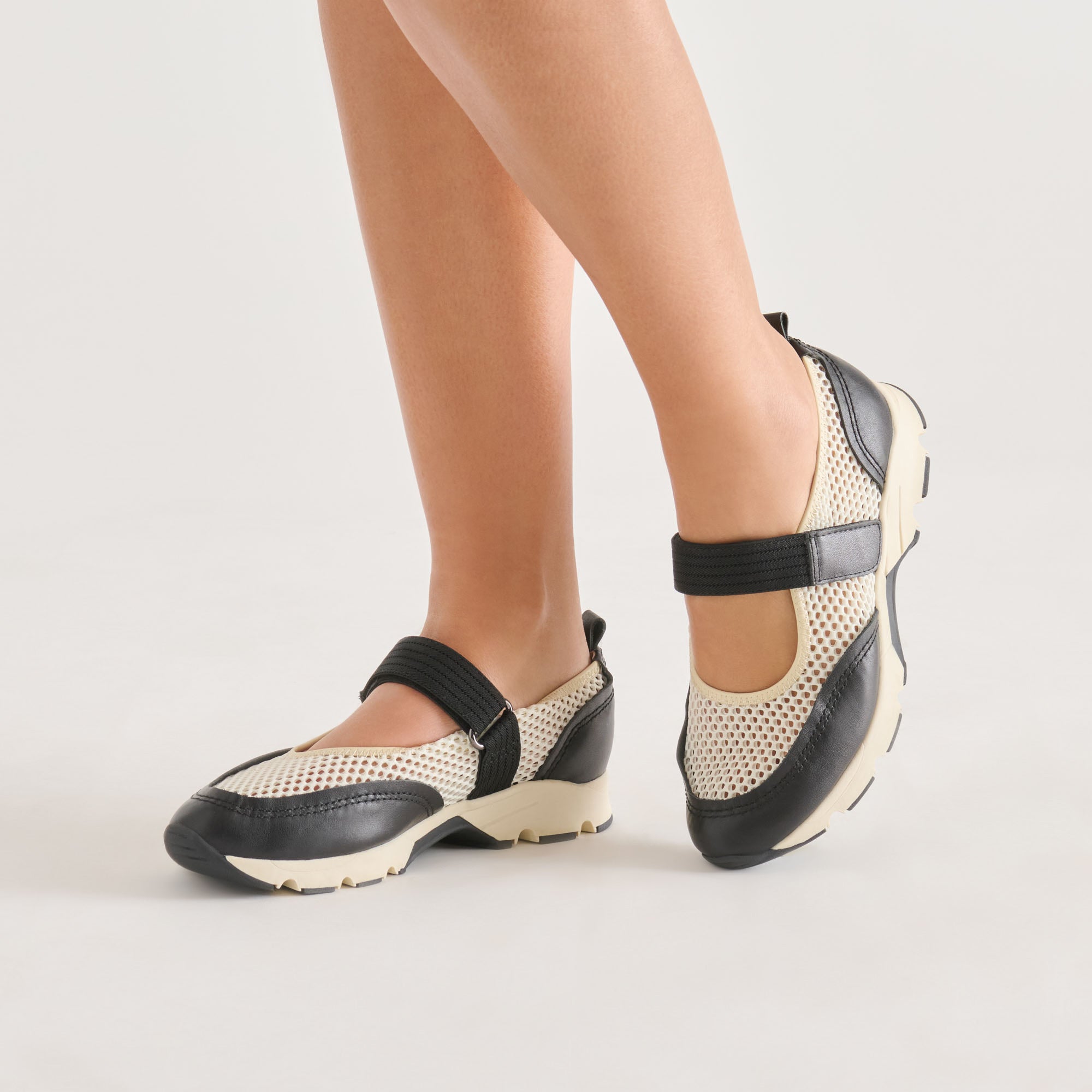 SELINE SNEAKERS WHITE BLACK MESH - Image 4