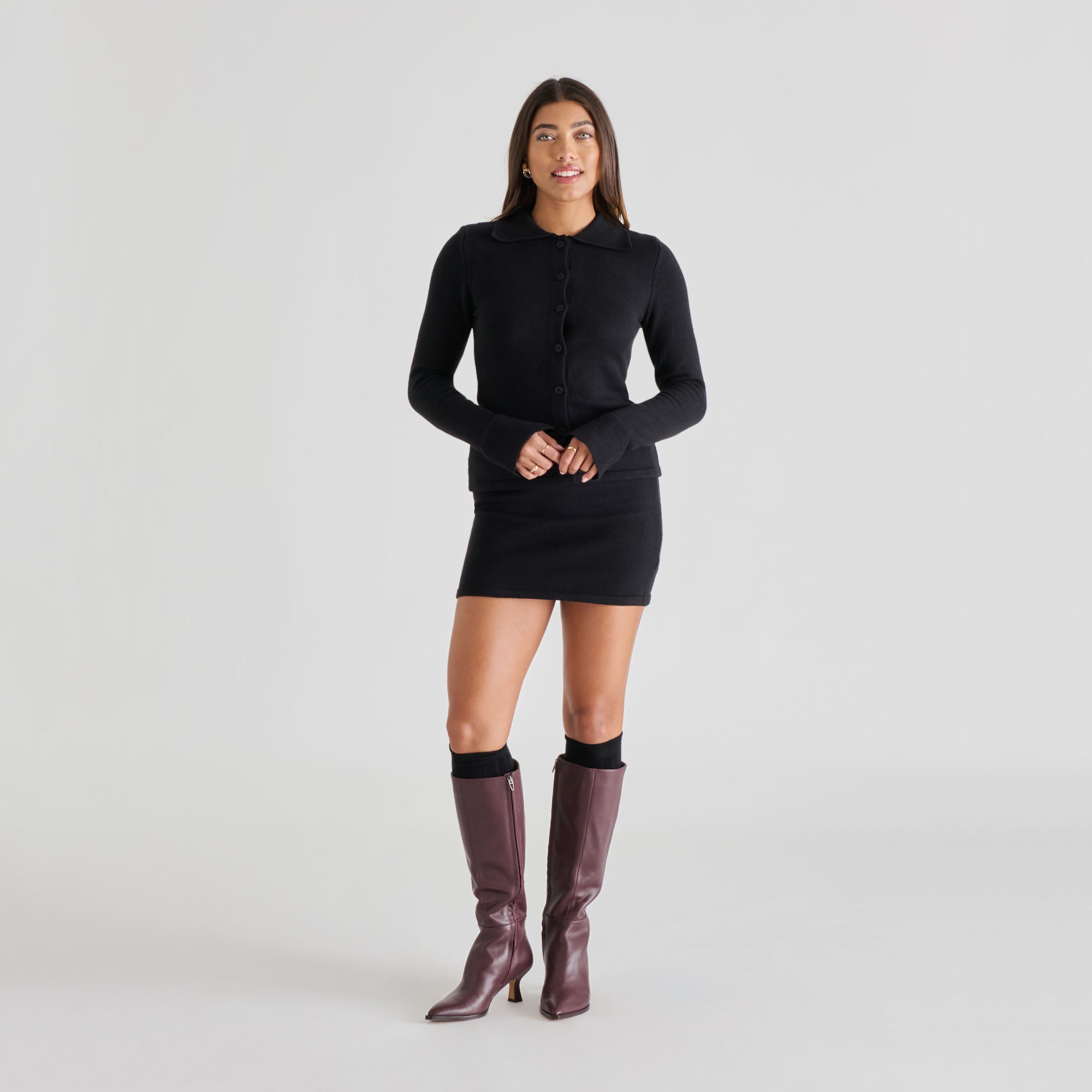 KNEE HIGH SOCKS BLACK - Image 3