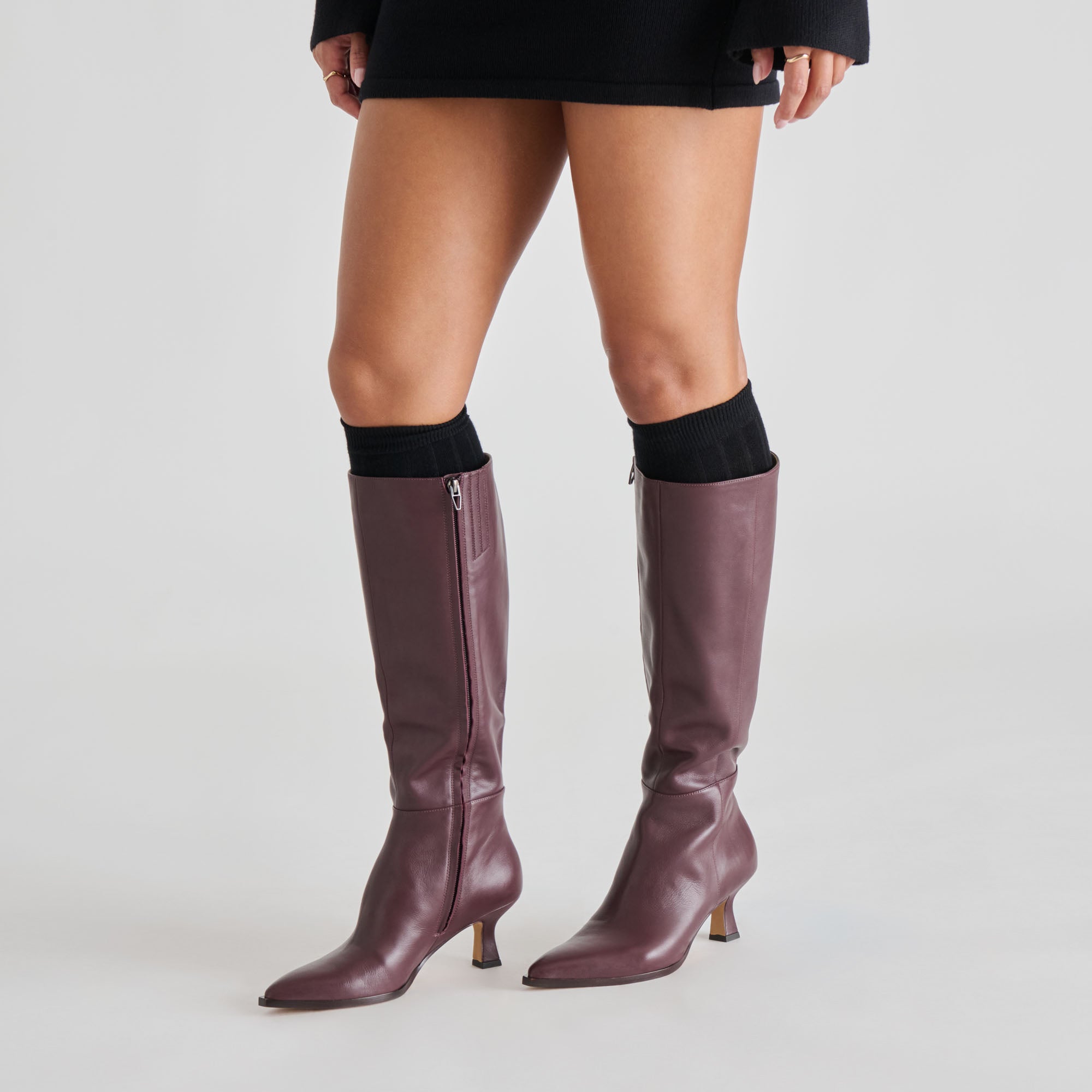 KNEE HIGH SOCKS BLACK - Image 2